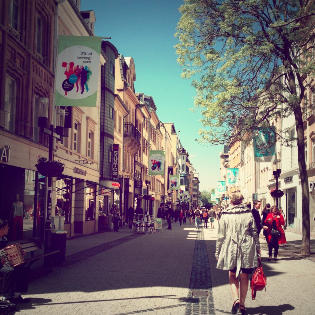 femmesmagazine-braderie-luxembourg-5-bonnesraisons-dyaller